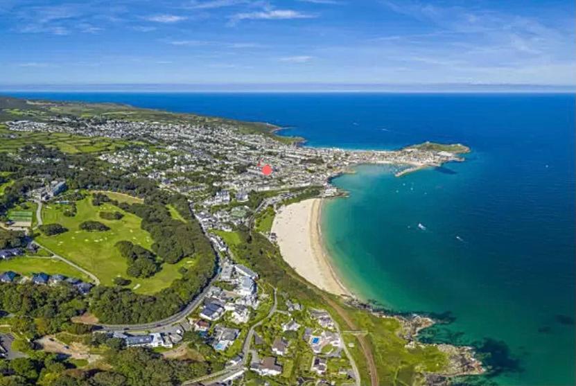 Above Porthminster Beach - "St James Rest" Is A Super Stylish Private Apartment - 2 Mins Walk Main Car Park & Station Сент-Айвс Экстерьер фото